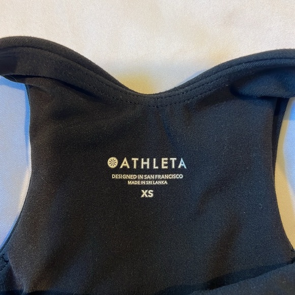 Athleta Sports Bra Top - The Conscious Crop Bra - Picture 3 of 4